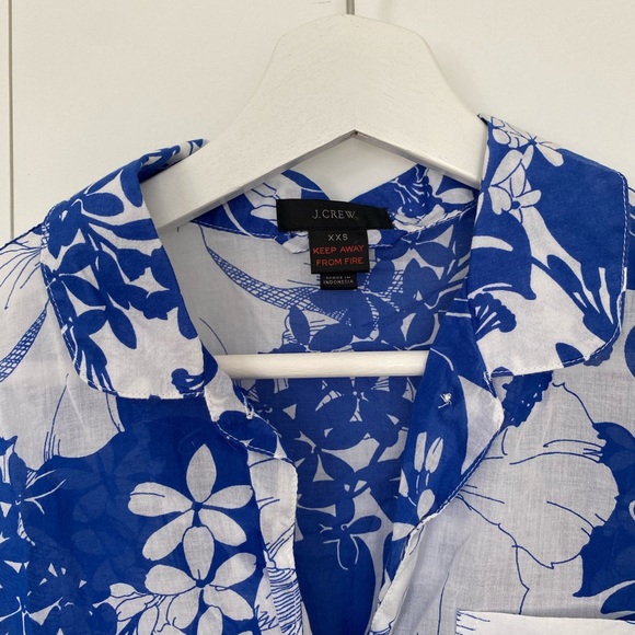 J Crew Short-Sleeve Pajama Top in Blue Floral - Picture 6 of 8